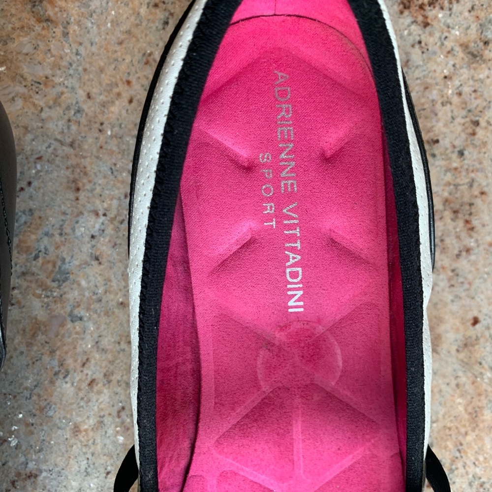 Shoes - Picture 2 of 4